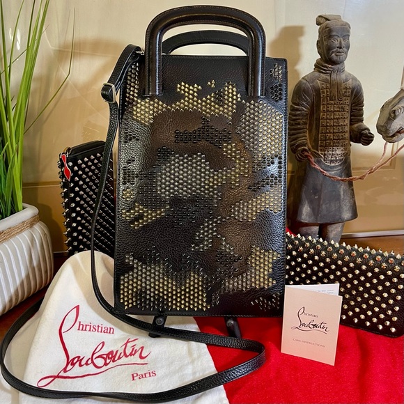Christian Louboutin Messenger Bag and Choice of 1 Panettone Wallet! - Picture 2 of 7